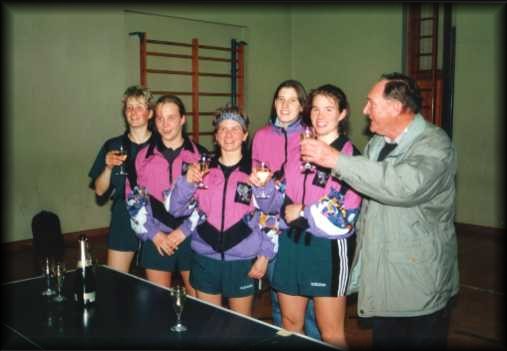 Tischtennis-Damen sind die �berflieger