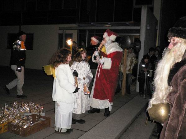 Nikolaus-Umzug in Hegge im Jahre 2004!