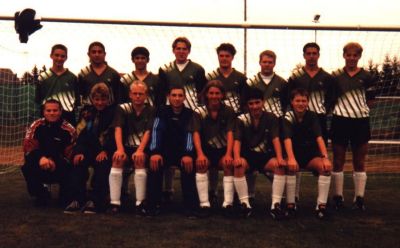 Toller Fu�ball-Sport beim ASV Hegge!