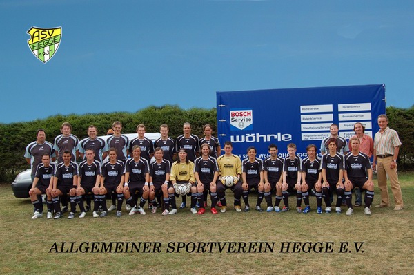 Die erste Fuball-Herren-Mannschaft des ASV Hegge!